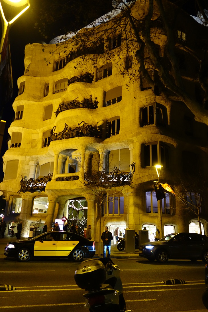La Pedrera - Casa Mila- Gaudi